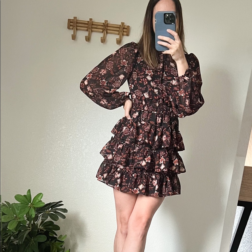 Express Long Sleeve Paisley Ruffle skirt Dress size XXS